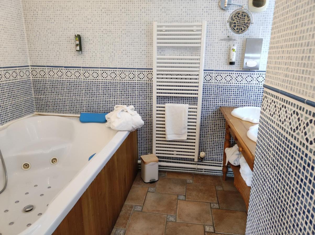 Le Relais Des Dalles - Hotel & Restaurant Sassetot-le-Mauconduit Εξωτερικό φωτογραφία