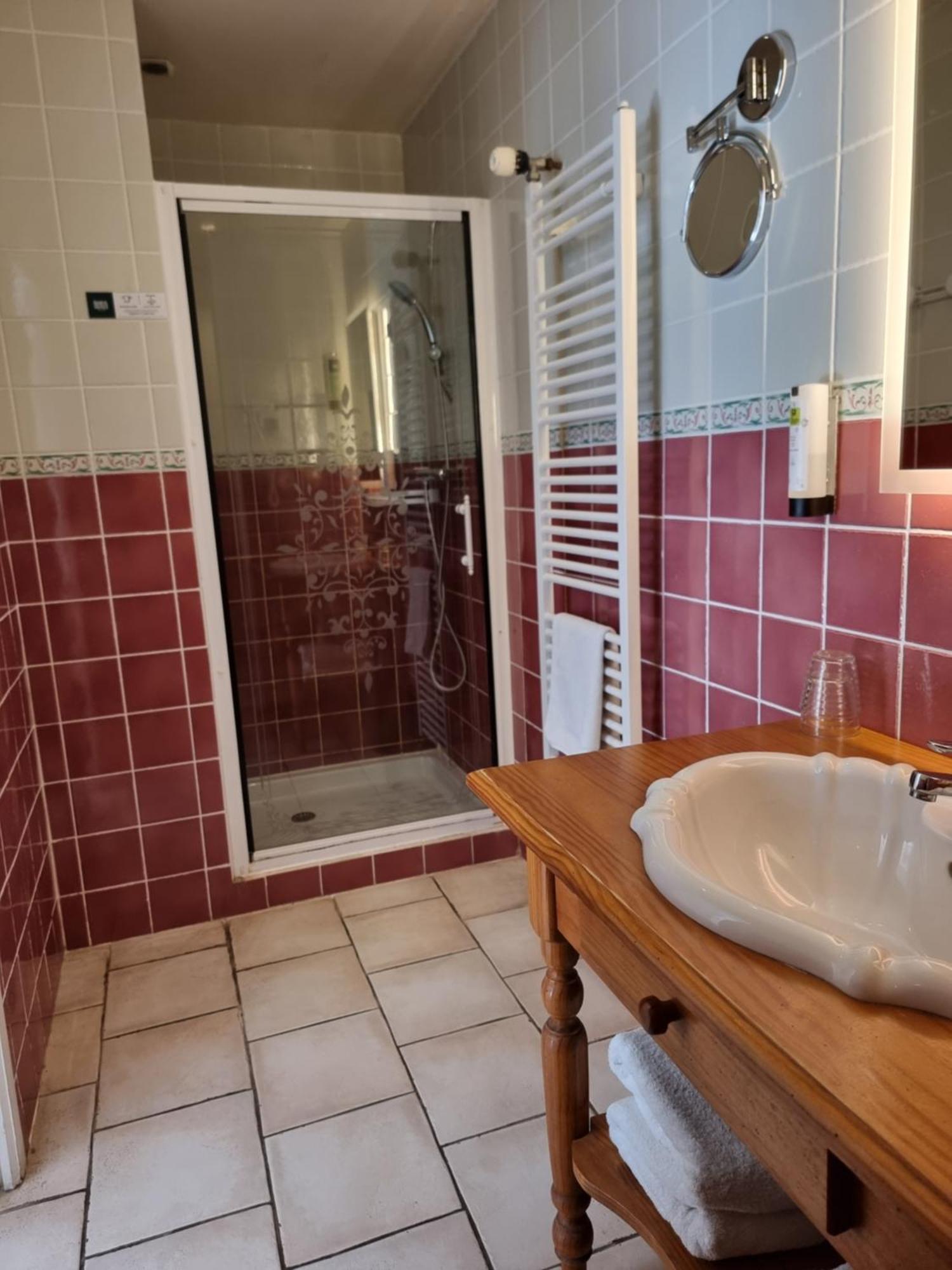 Le Relais Des Dalles - Hotel & Restaurant Sassetot-le-Mauconduit Εξωτερικό φωτογραφία